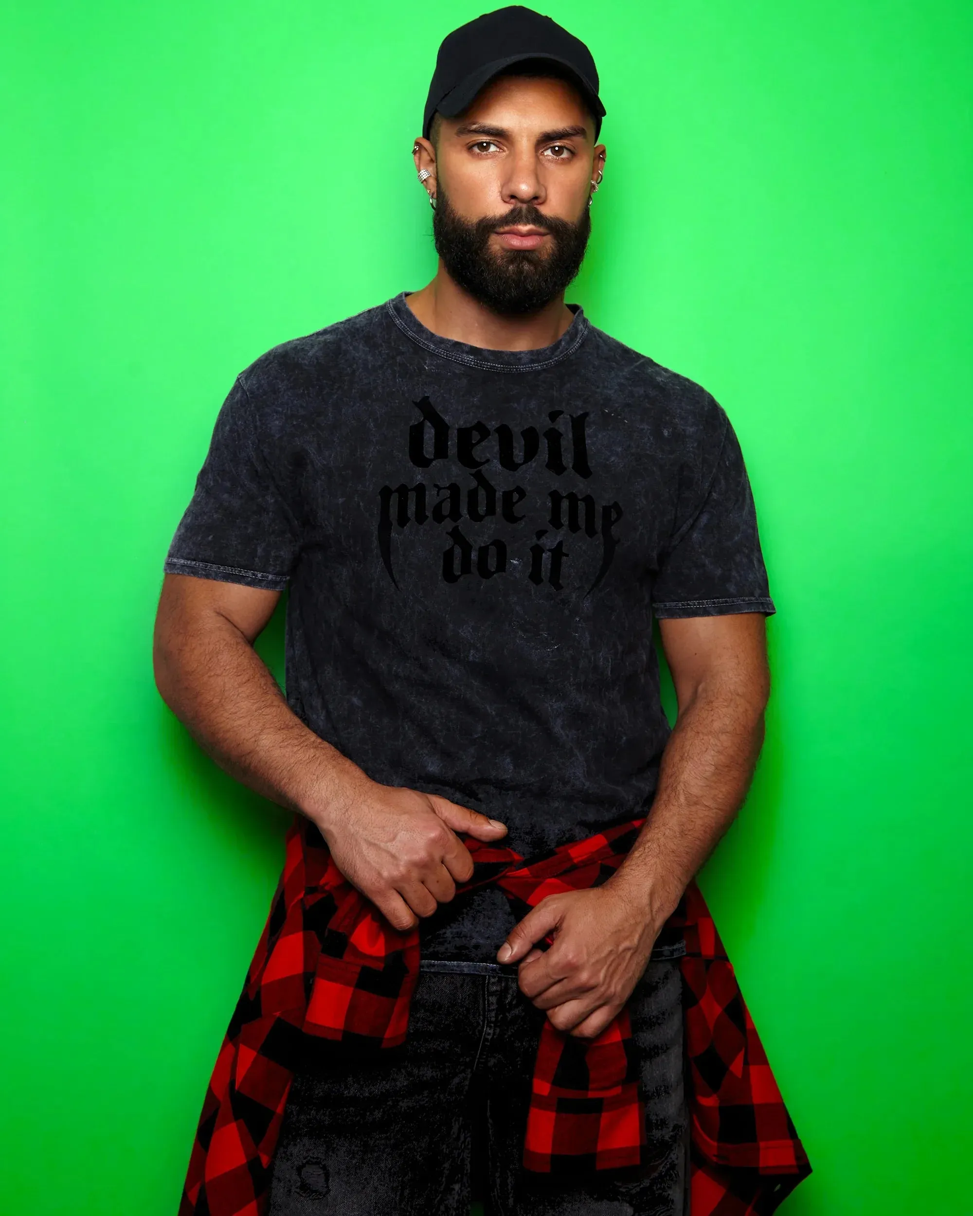 Classic checked flannel shirt - black and red