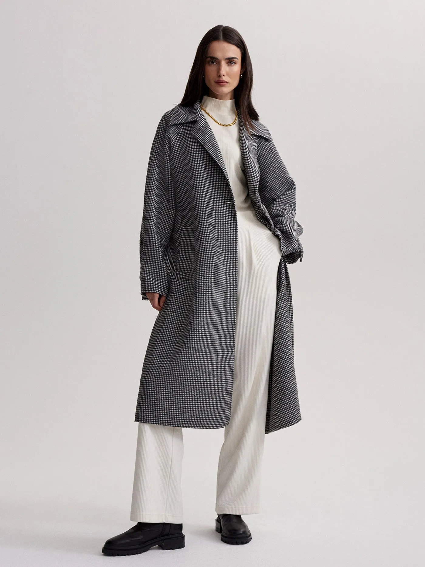 Fairbourn Oversized Coat