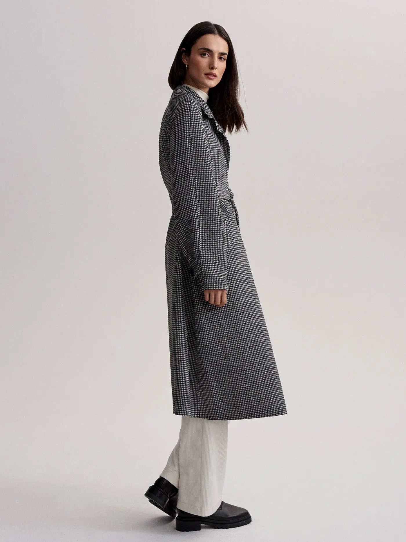 Fairbourn Oversized Coat