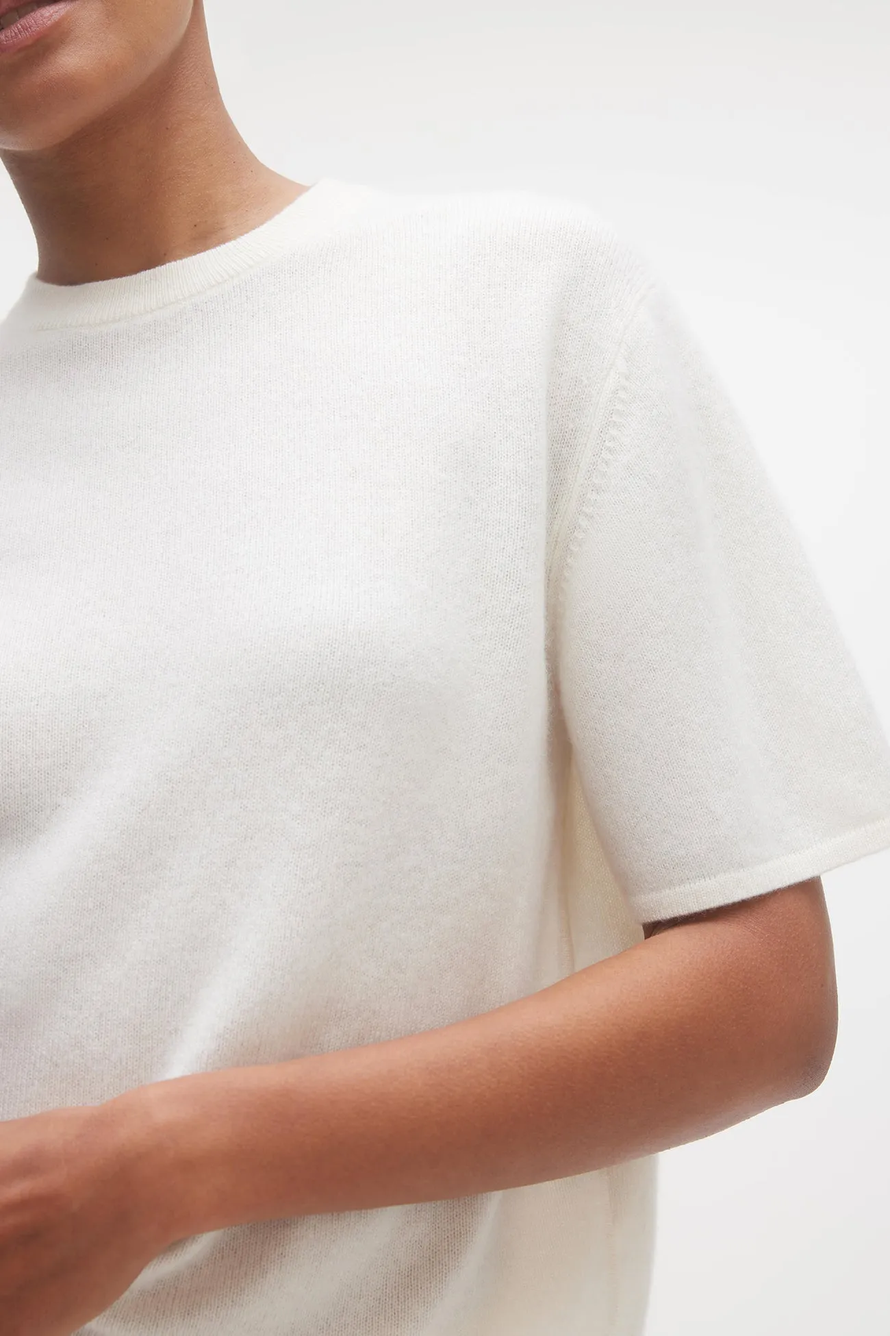JEAN CASHMERE CREWNECK SWEATER