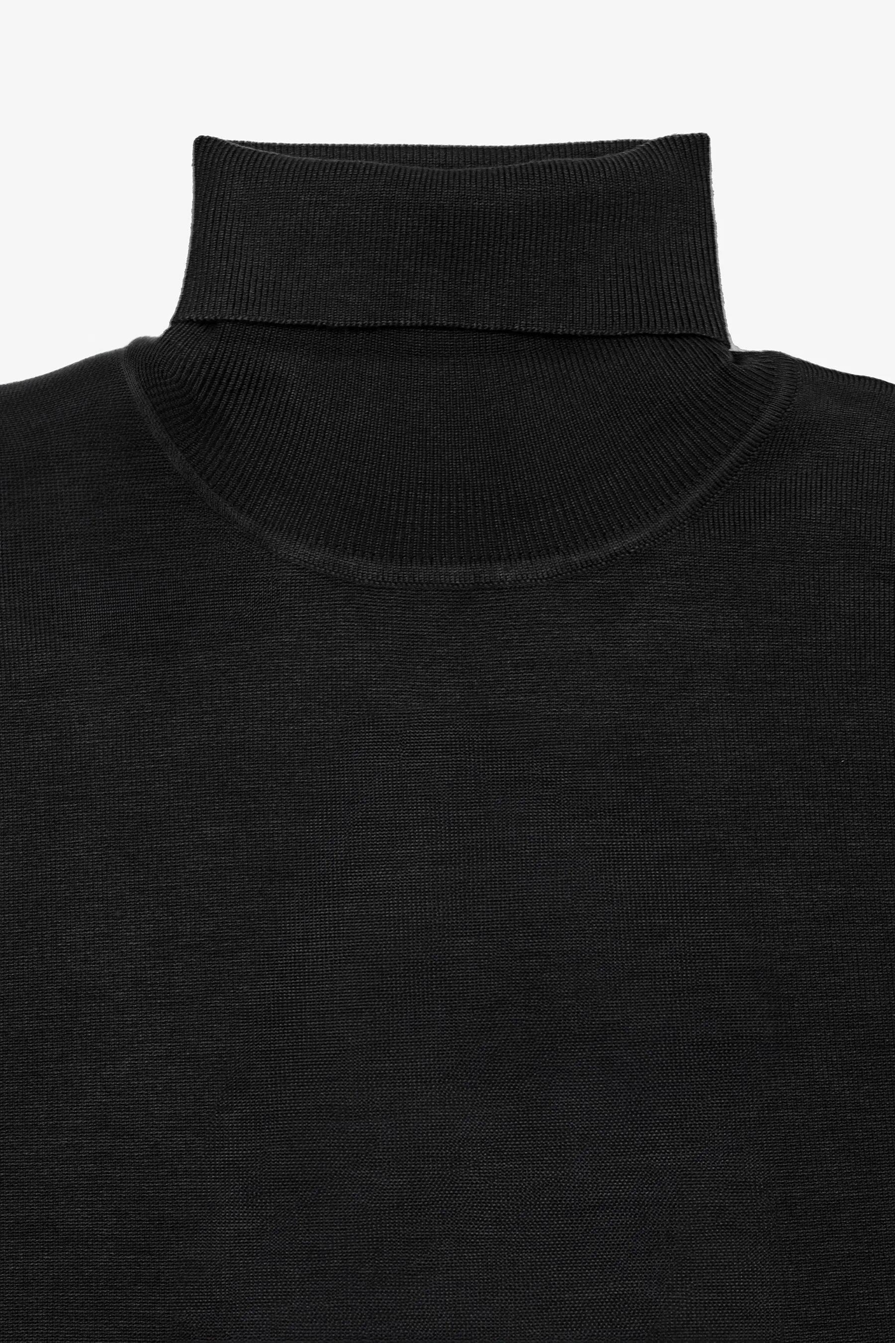 Maglia dolcevita basic nera