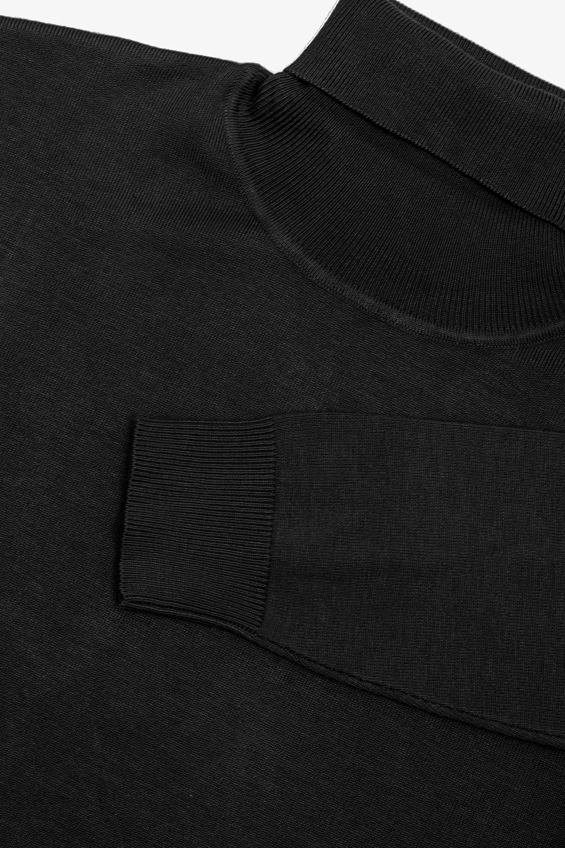 Maglia dolcevita basic nera