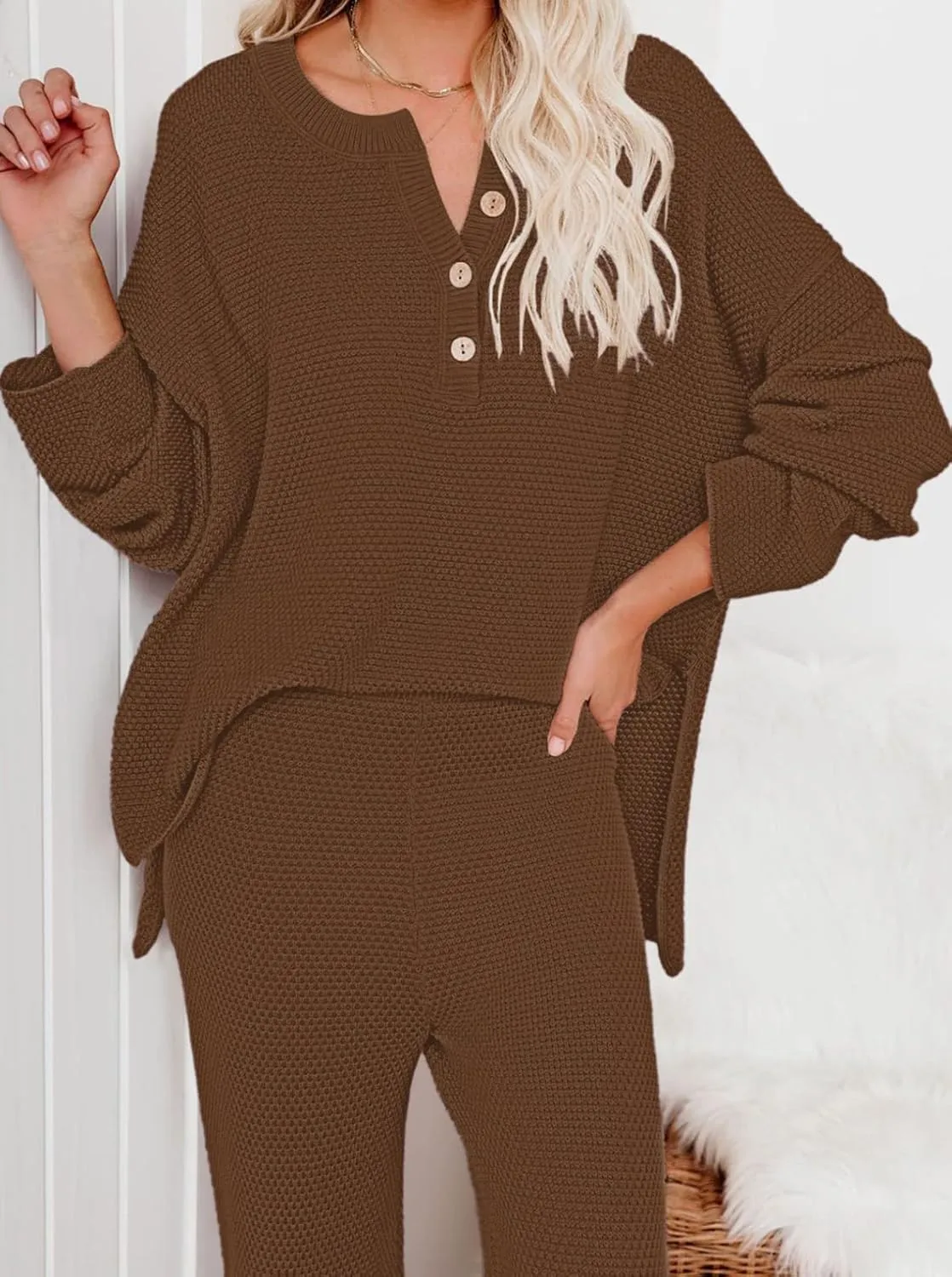 Viottiset Women's 2 Piece Outfits Sweatsuit Knit Long Sleeve Sweater Wide Leg Pants Loungewear
