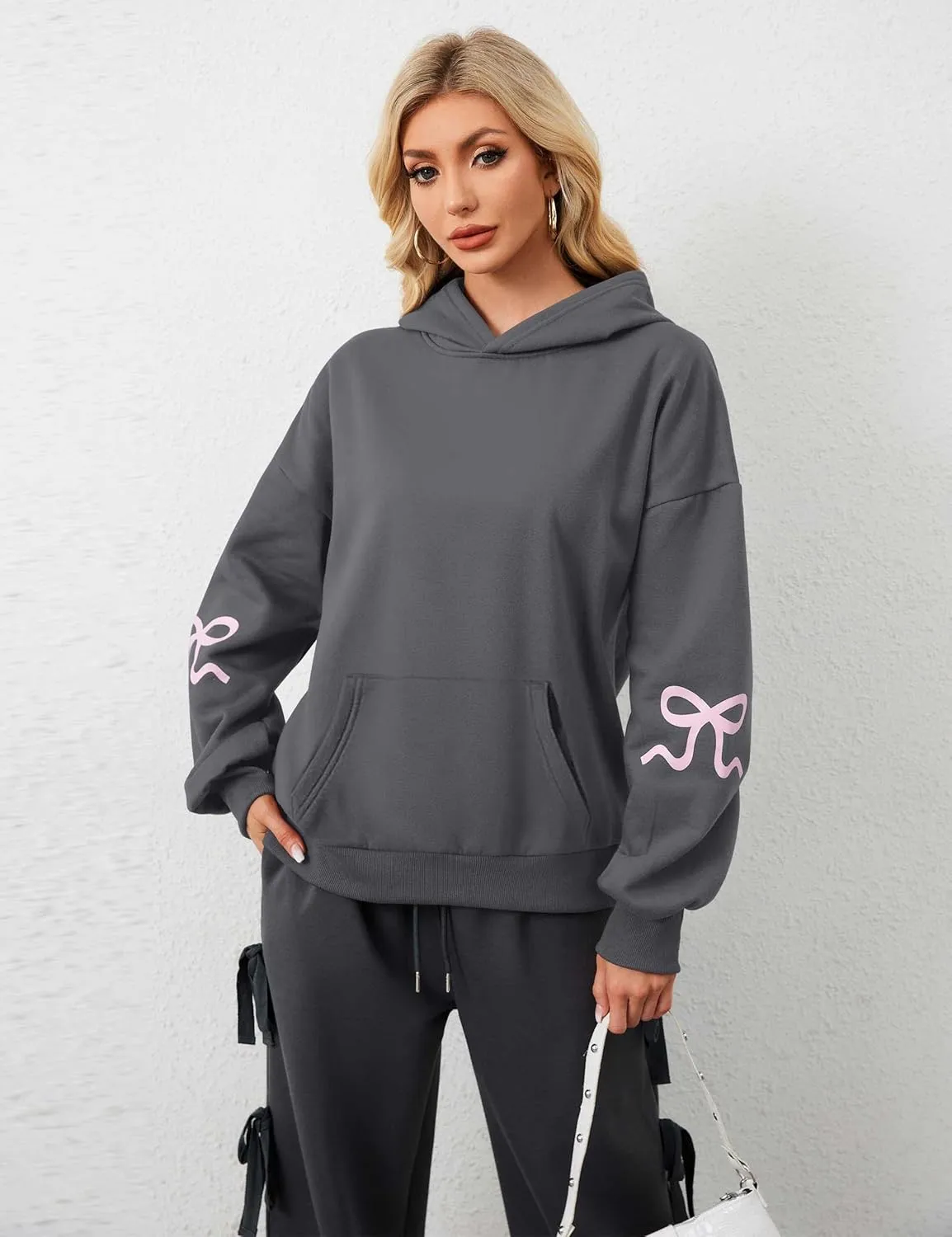 Womens Cute Bow Graphic Hoodies Oversized Bow Sweatshirt Preppy Fleece Hoodies Pullover With Kangaroo Pocket