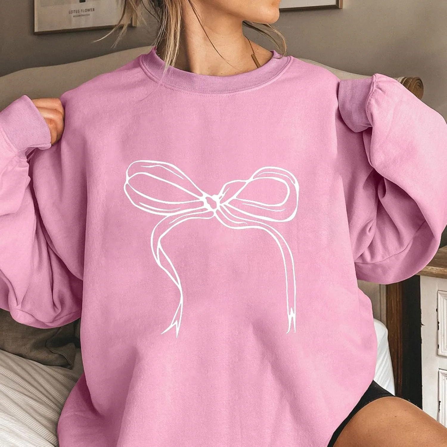 Women's Cute Bow Sweatshirt Plus Size Casual Long Sleeve Crew Neck Sweatshirts Fall Loose Fit Y2k Pullover Tops