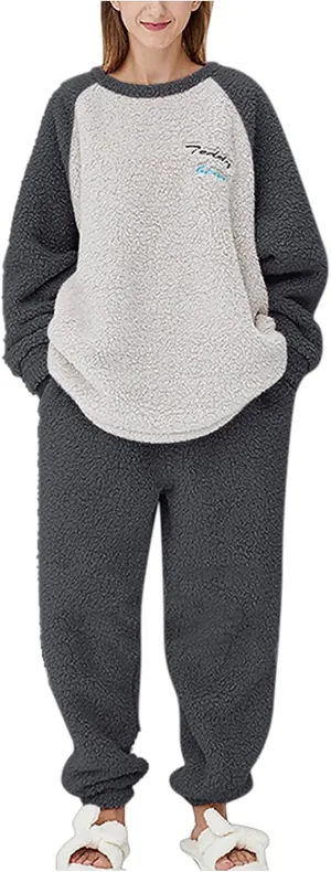Womens Long Sleeve Velvet Pajama Sets Winter Warm Tops and Pants with Pocket Pjs Lounge Set Soft Loungewear Sleepwear
